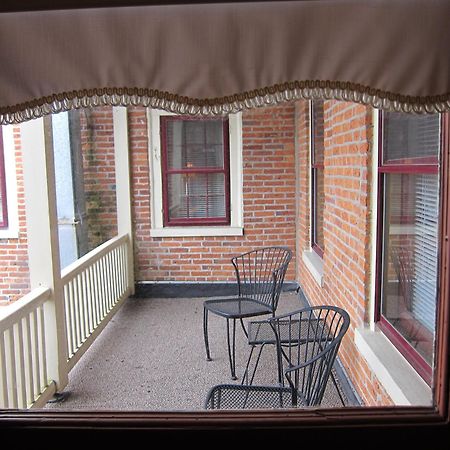 Strasburg Village Inn Exterior photo