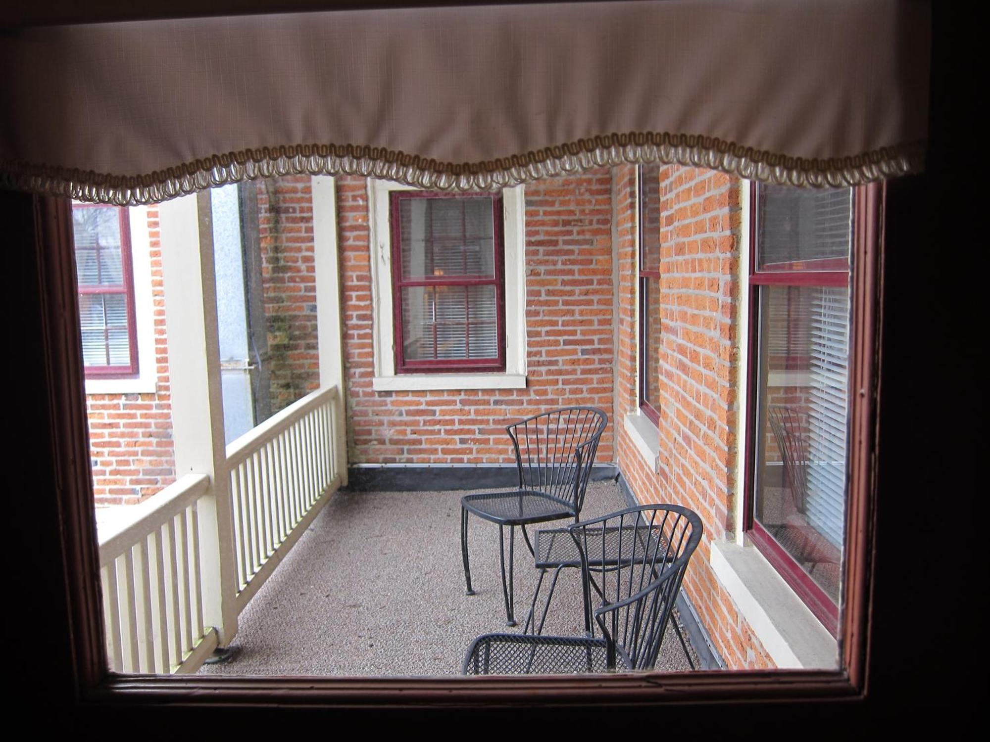 Strasburg Village Inn Exterior photo